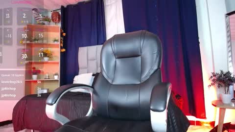 KITTY online show from January 16, 9:44 pm