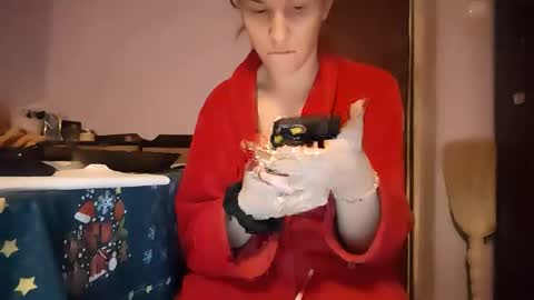 Kitti online show from January 14, 3:17 pm