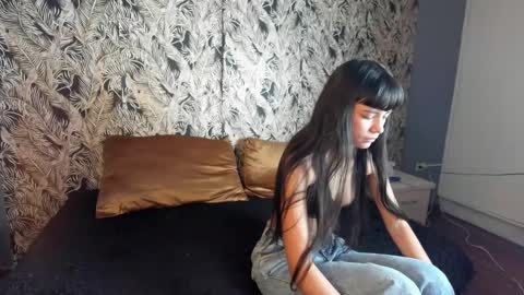 kitty_kryss online show from February 28, 1:25 pm