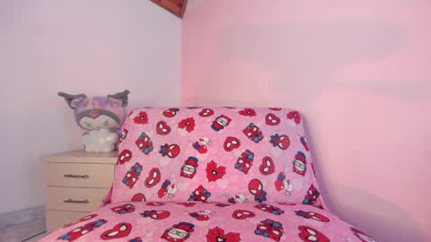 kitty_kryss online show from March 30, 3:00 pm