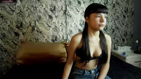 kitty_kryss online show from March 4, 1:06 pm