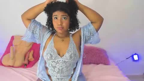 kitty online show from November 14, 10:04 am