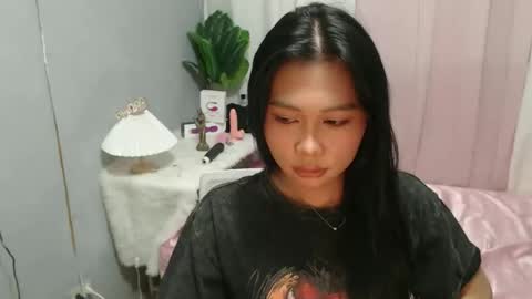 kitty for you online show from November 4, 10:15 pm