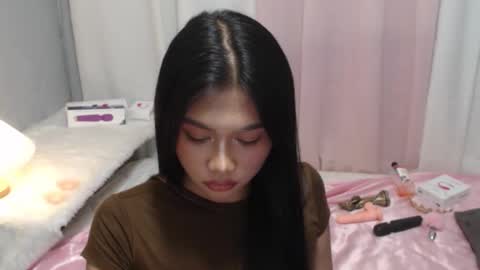 kitty for you online show from September 18, 10:14 am