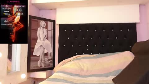 paola online show from October 15, 10:51 am