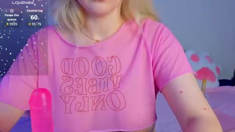 kittykendall online show from June 23, 6:39 pm