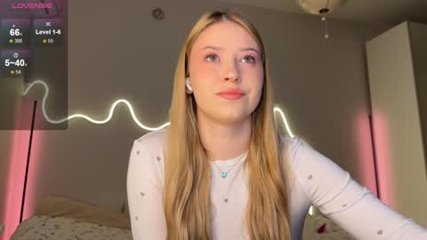 Monika online show from February 8, 3:10 am