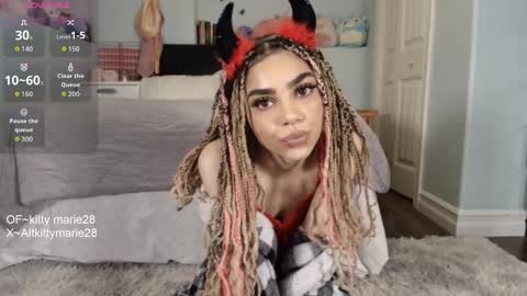 kitty online show from October 22, 1:10 am