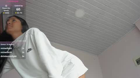 kitty  online show from January 17, 2:39 pm