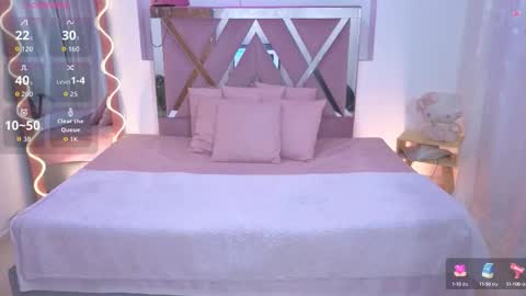 Kitty  online show from September 22, 12:03 pm