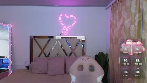 Kitty  online show from February 2, 11:40 am