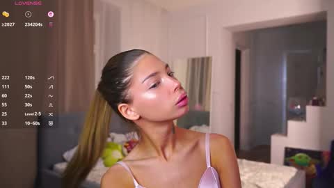 Alice online show from January 17, 5:20 pm