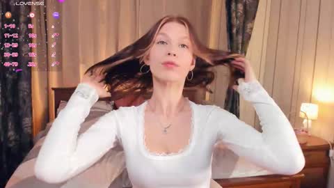 Zendaya online show from November 29, 8:02 pm