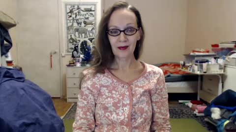 KiuminBerry online show from December 28, 6:40 pm