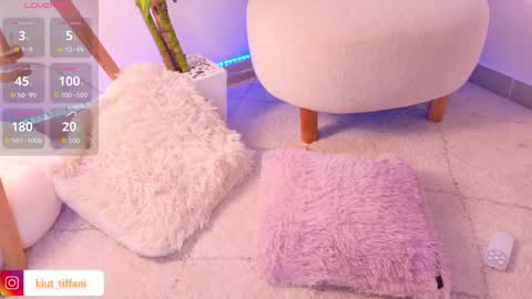  Tiffanii  online show from September 30, 11:38 am