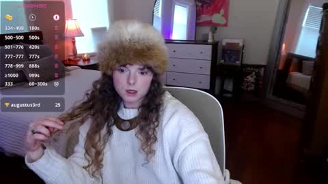 knowlita  online show from March 6, 8:04 pm