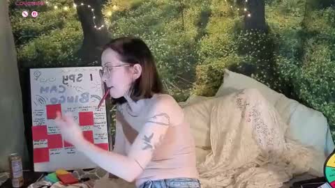 kohlbird online show from September 20, 6:01 am