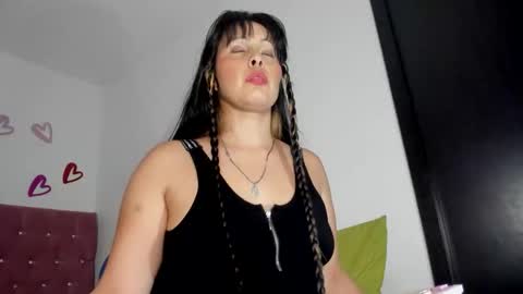 konie Diaz online show from April 8, 2:46 am