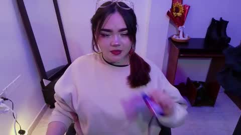 camila online show from March 12, 7:44 am