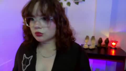 camila online show from October 3, 3:55 am