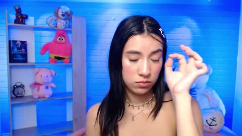 Elizabeth online show from October 9, 9:19 pm