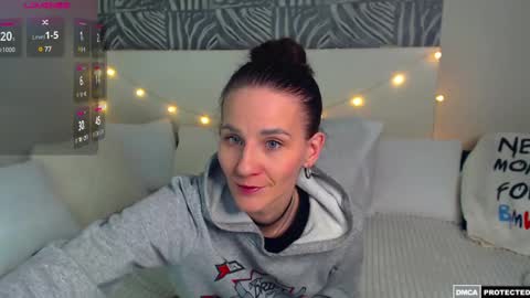 Kris online show from February 13, 10:00 pm