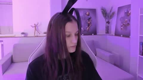 krisdoeil online show from January 9, 2:16 am