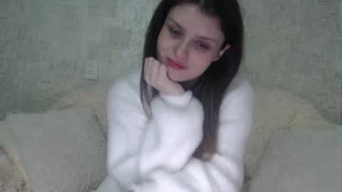 krissvoss online show from December 14, 9:53 pm