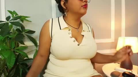 KRISTYN  online show from June 3, 2:33 pm