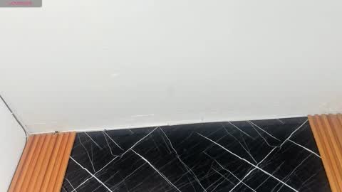 kristal online show from November 6, 2:12 pm