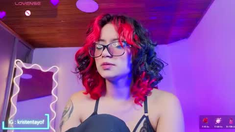 kristen_tay online show from September 12, 4:35 am