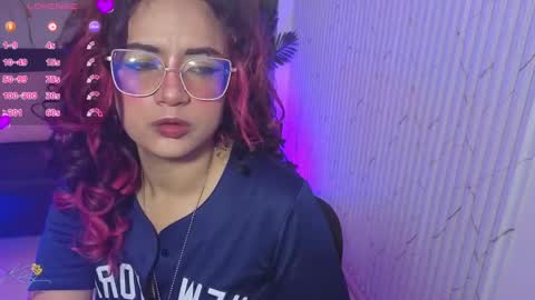 kristen_tay online show from April 17, 3:08 am