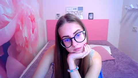 Kristina Adel online show from January 9, 5:22 pm