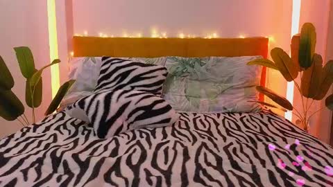 KristinaBounty online show from April 17, 9:50 pm