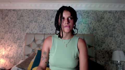 KristinWall online show from December 4, 5:44 pm