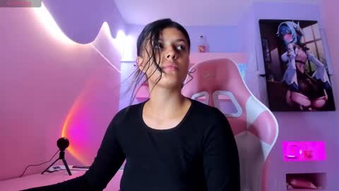 KristinWall online show from March 9, 8:31 pm