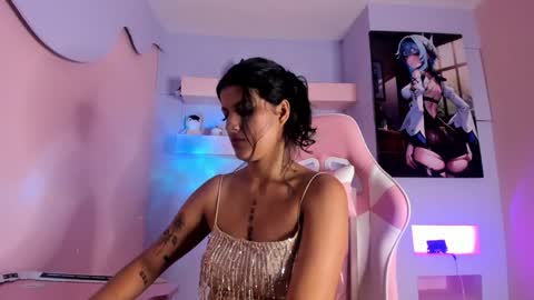 KristinWall online show from December 31, 7:51 pm