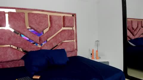 kristyie_lov online show from December 5, 3:15 am