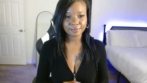 Krystal Blake online show from February 21, 12:22 am