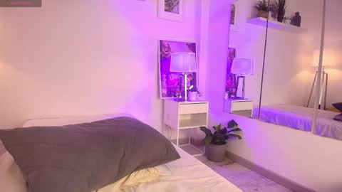Sofia online show from April 25, 11:35 am
