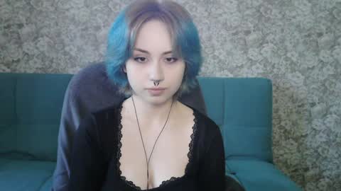 Alice online show from March 31, 2:17 pm