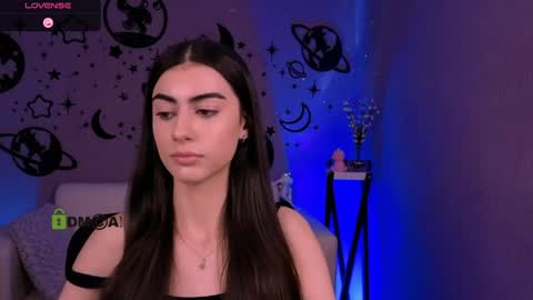 Kylie loves u online show from March 28, 10:26 am