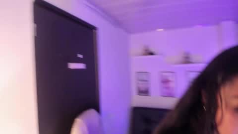 kylie online show from February 11, 12:47 pm