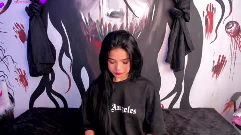 submissive demon Please help me to reach 500 thumbs up online show from December 10, 1:00 pm