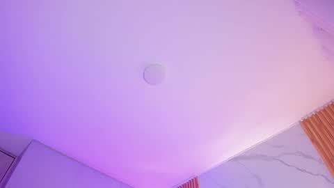  KYLIE  online show from November 6, 3:45 am