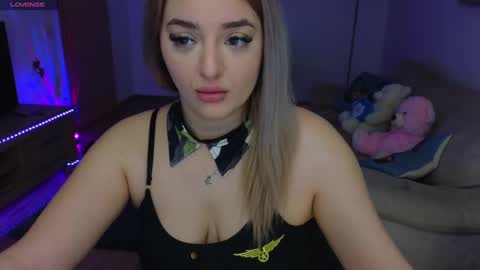 KYLIE online show from February 21, 7:12 am