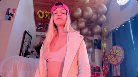   online show from December 30, 4:18 pm