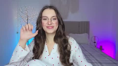 Margo  online show from February 25, 2:37 pm