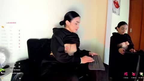 lace_victoria online show from December 3, 11:29 pm