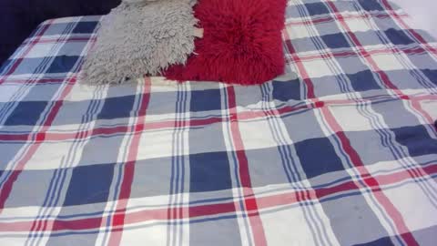 Akyra  online show from March 19, 5:28 pm